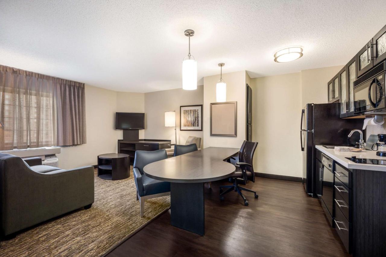 Sonesta Simply Suites Columbus Airport Gahanna Buitenkant foto