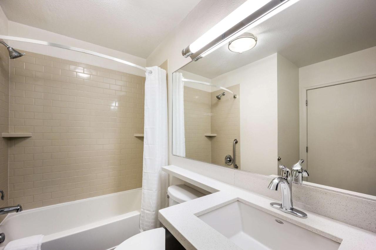 Sonesta Simply Suites Columbus Airport Gahanna Buitenkant foto